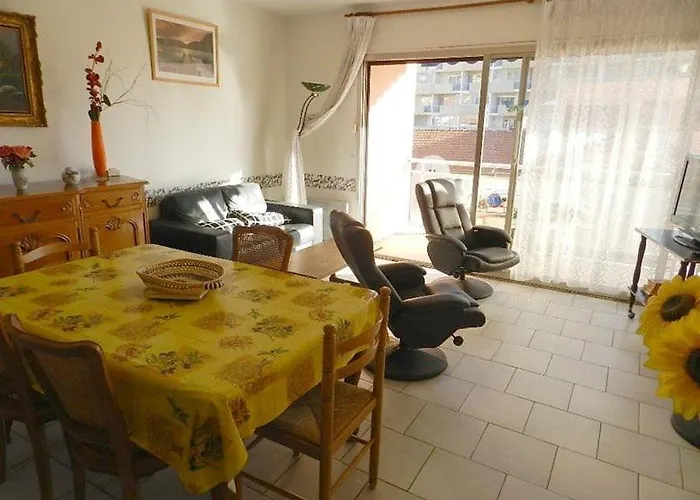 Lv330-b125 2 Pièces 4 Couchages *