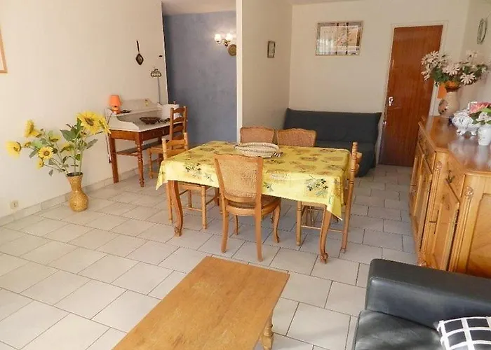 Lv330-b125 2 Pièces 4 Couchages Appartement *