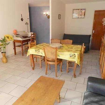Lv330-b125 2 Pièces 4 Couchages Appartement *