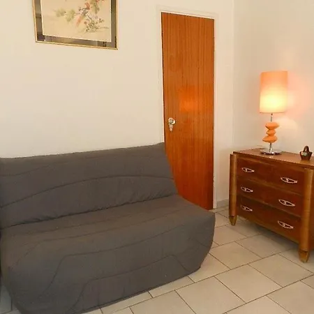 Lv330-b125 2 Pièces 4 Couchages * Le Lavandou