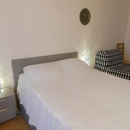 Lv330-b125 2 Pièces 4 Couchages Appartement *